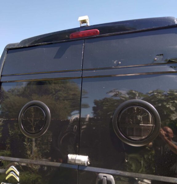 Image #1 à partir de Charles H.