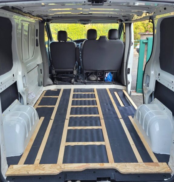 Image #2 à partir de Amelin E.