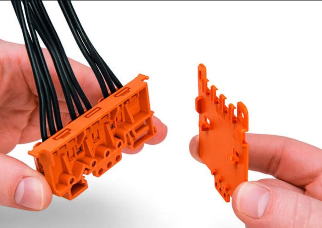 WAGO 222-505 : Plaque de Décharge de Traction 5 222 505 Plaque decharge traction