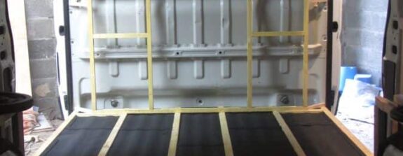 Image #1 à partir de Louis