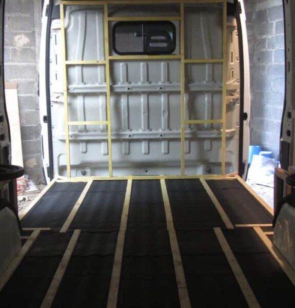 Image #1 à partir de Louis