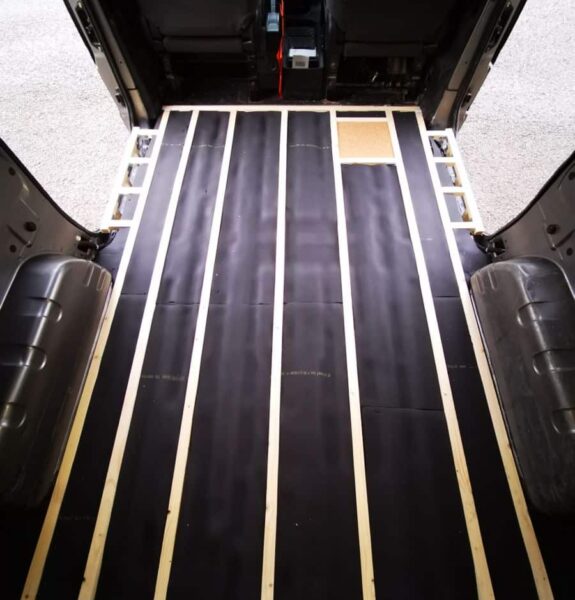 Image #1 à partir de Paul B.