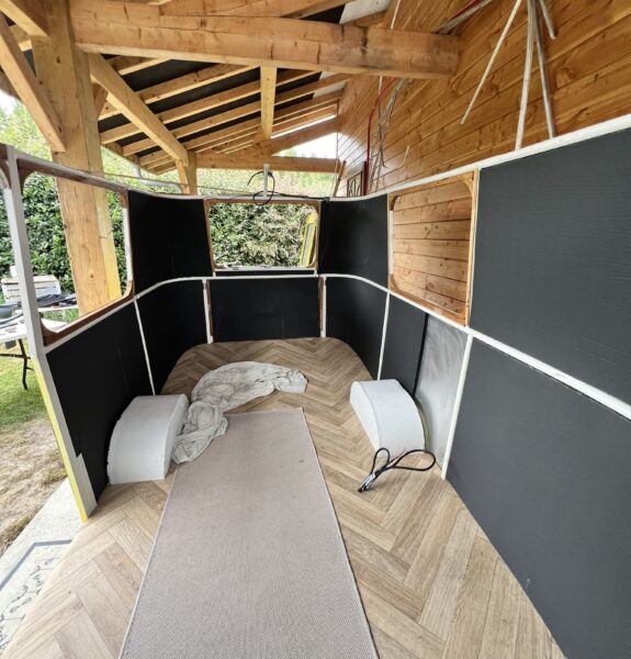 Image #1 à partir de CONSTANCE