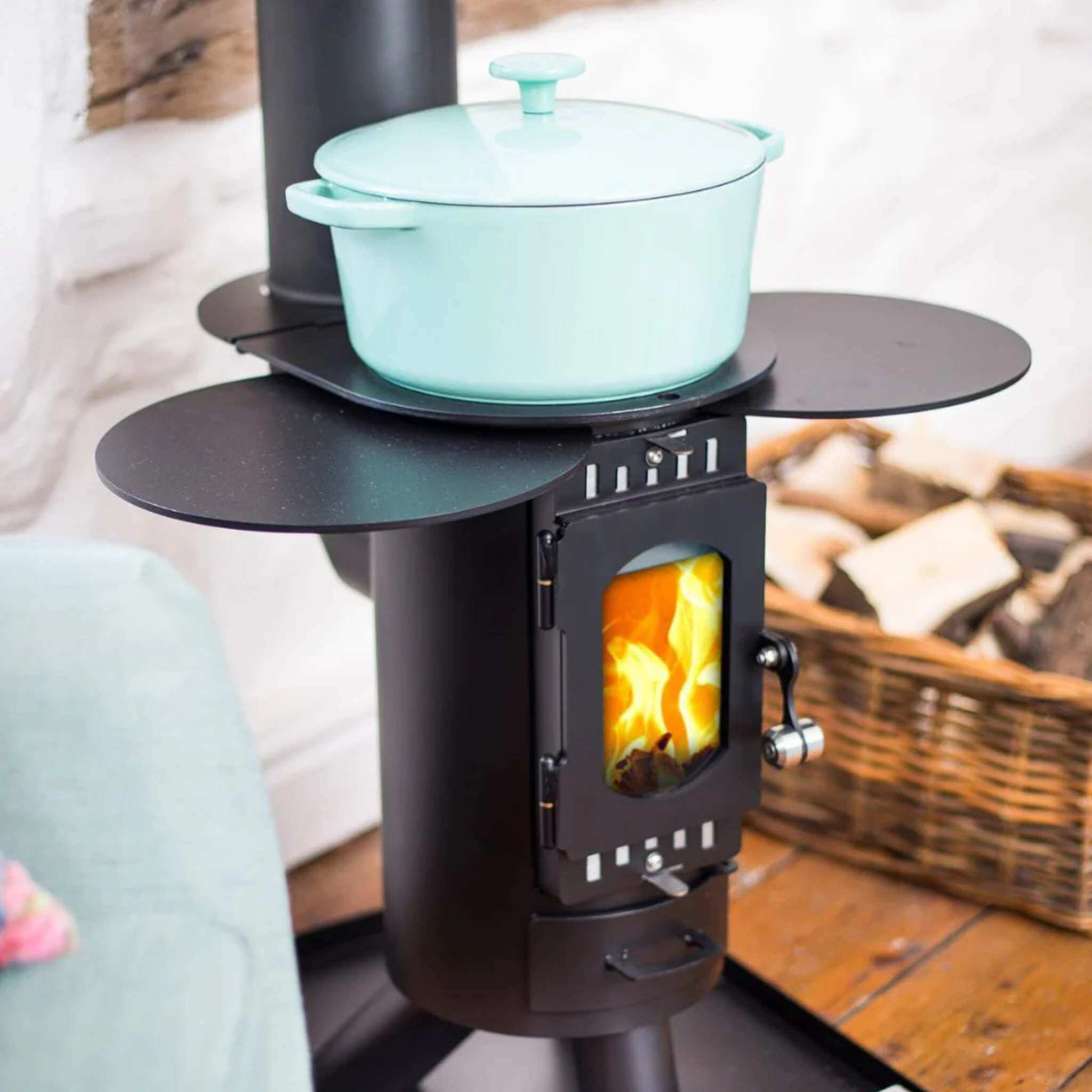 Poêle à bois Fintan Satin Black 5 poele a bois pour petits espaces
