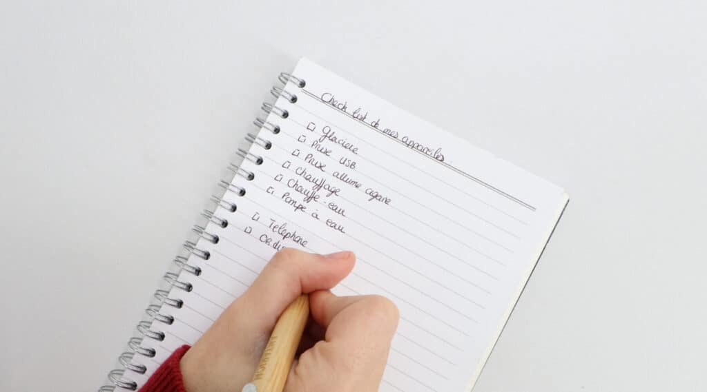 check list appareils electrique van