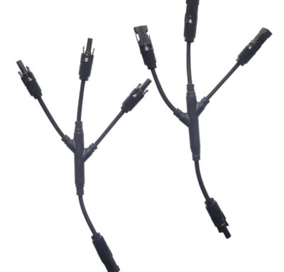 Connecteurs, panneaux solaires, trois panneaux