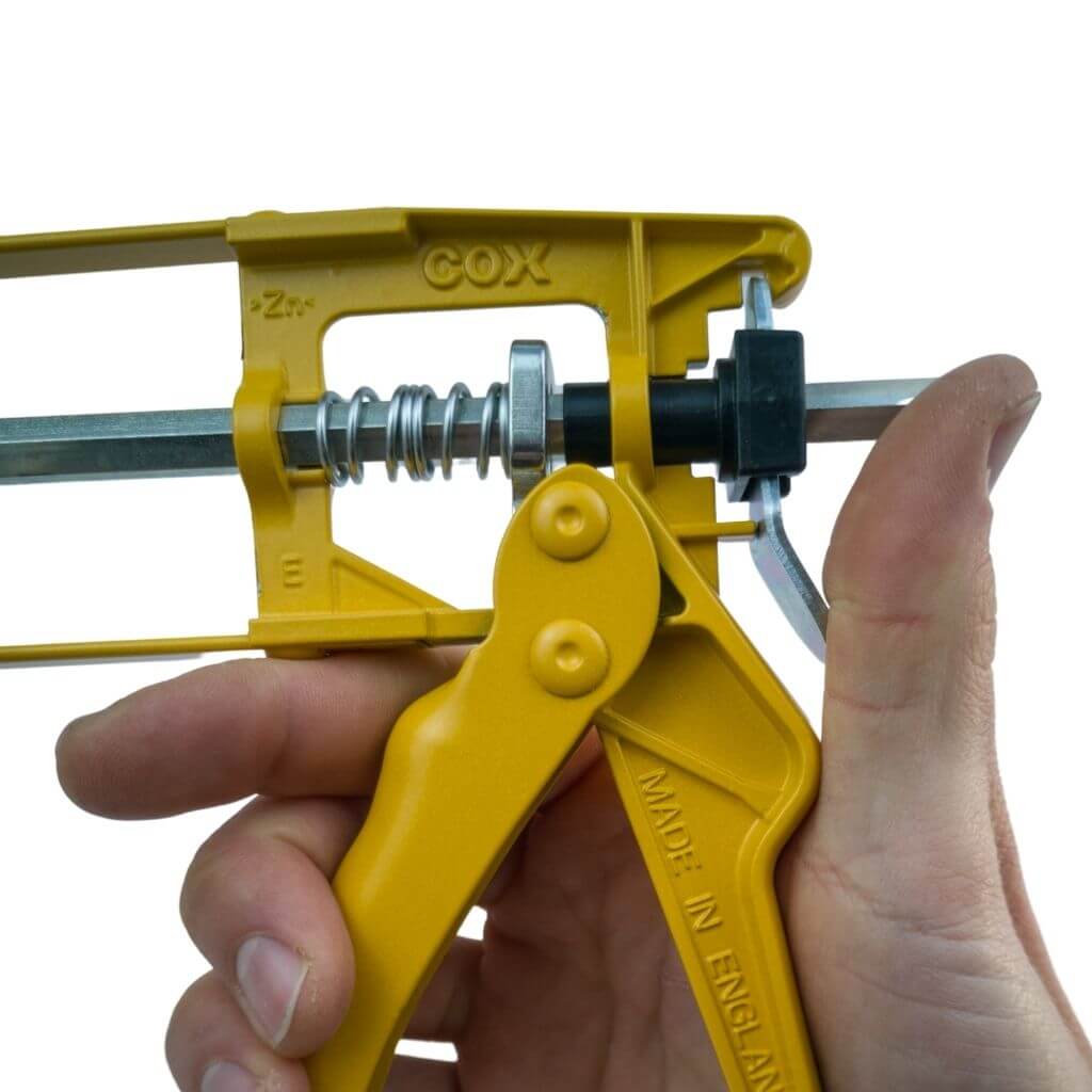 Pistolet cartouche Mastic Colle Sika 2 Prise en main pistolet cartouche
