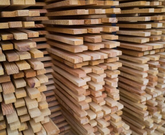 Construction de ses structures d'aménagement de van à partir de tasseaux